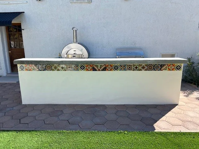 Outdoor Kitchen Counter